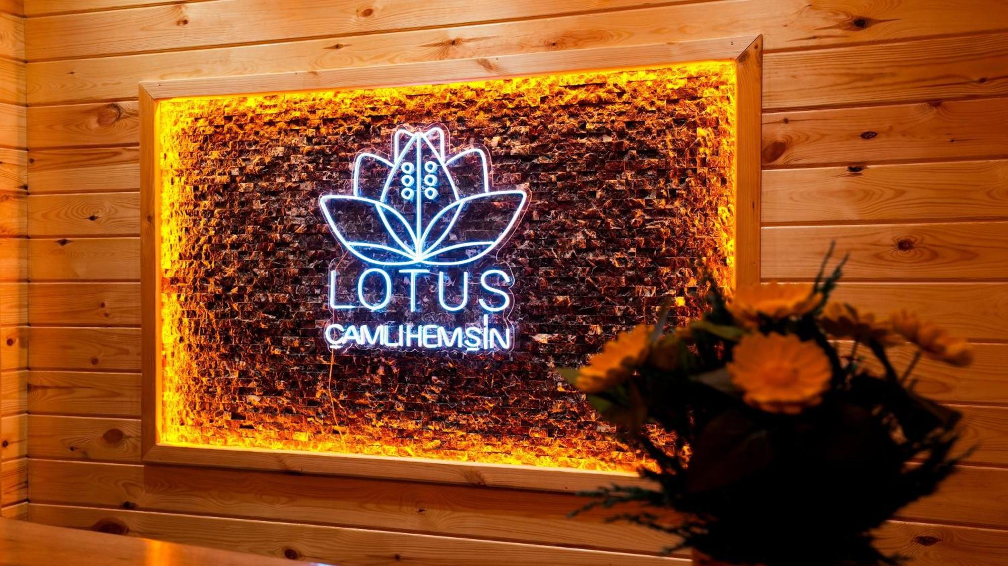 Hotel Lotus & Camlihemsin