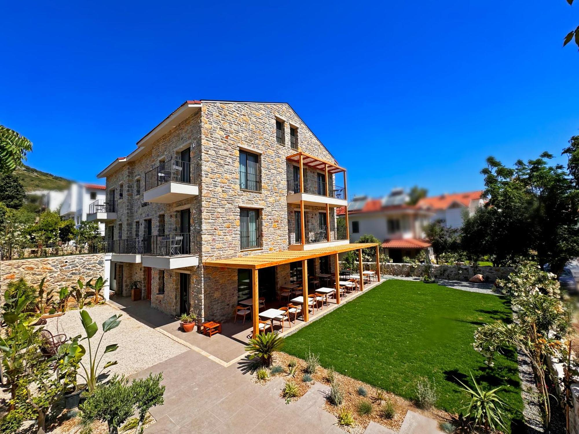 Kantarli Hotel *