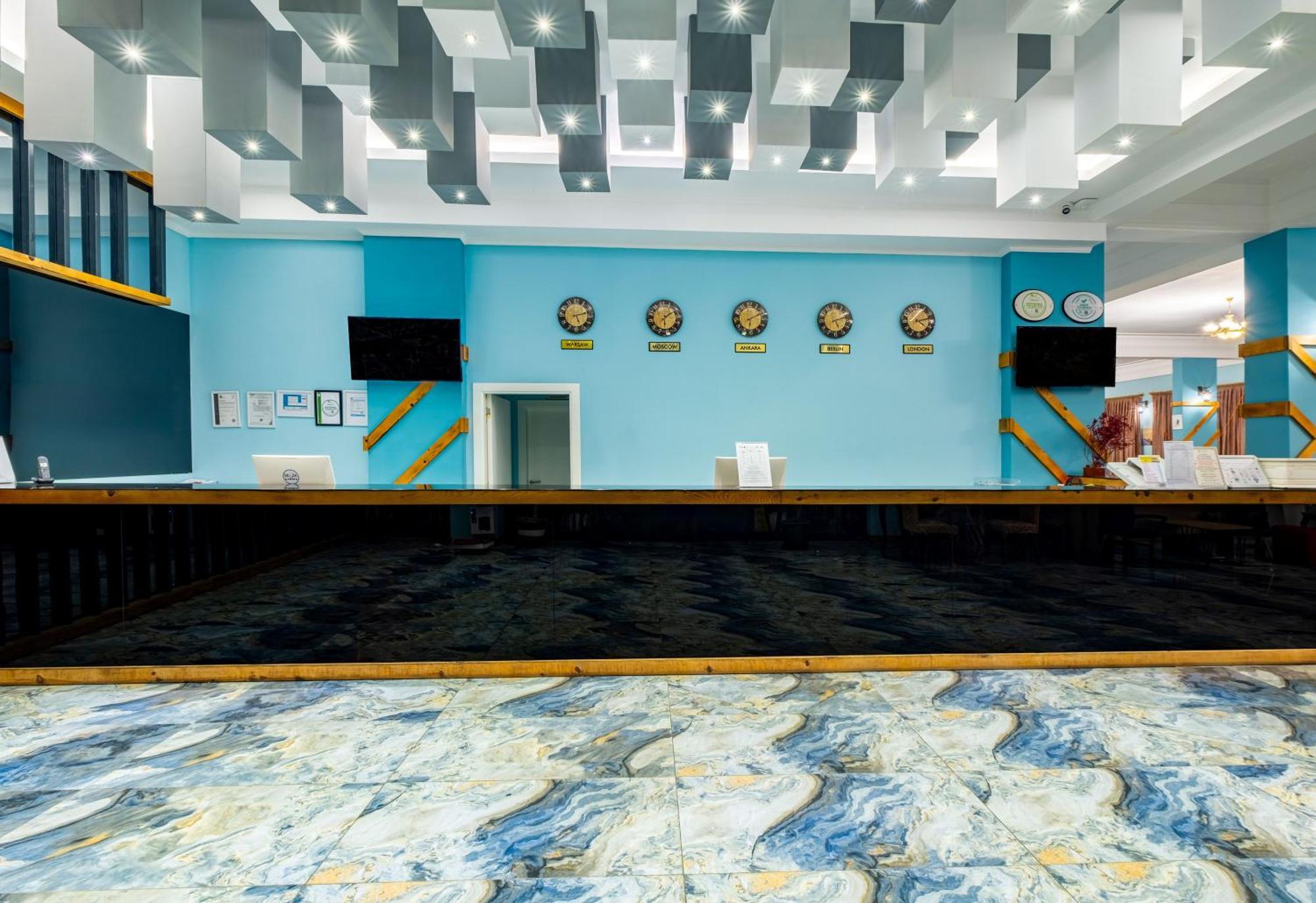 Hotel Senza Garden Club 5*