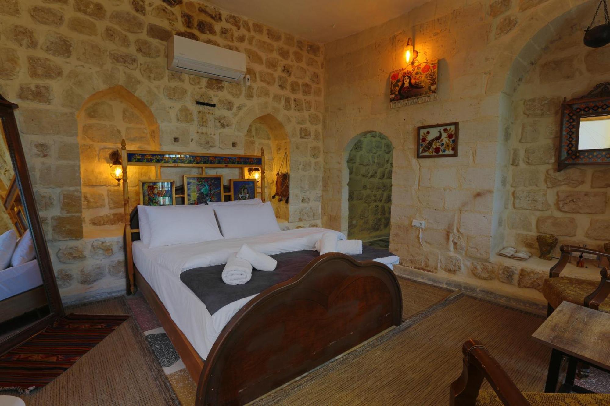 Rumi Konagi Mardin