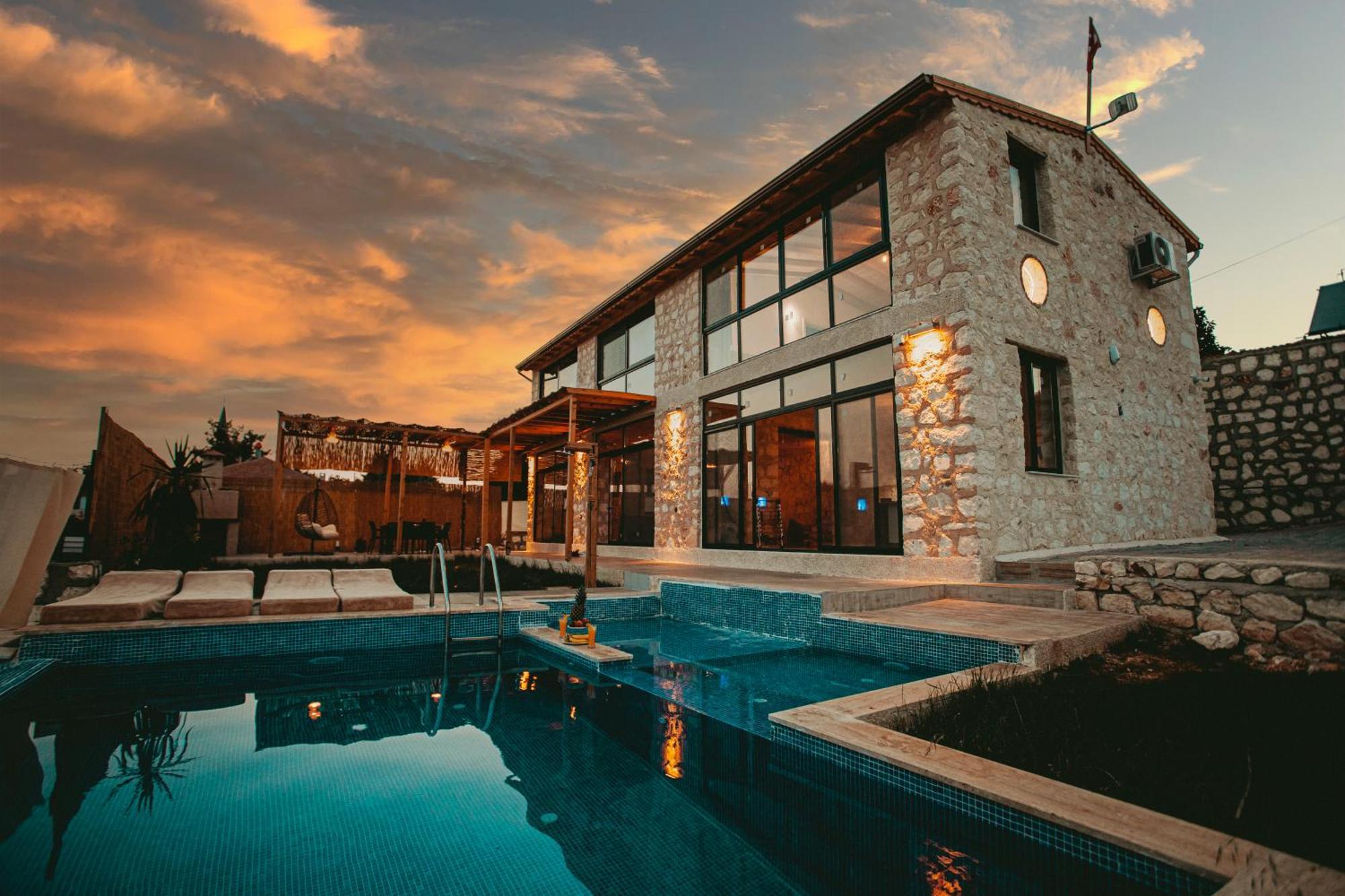 Villa Sunrise
