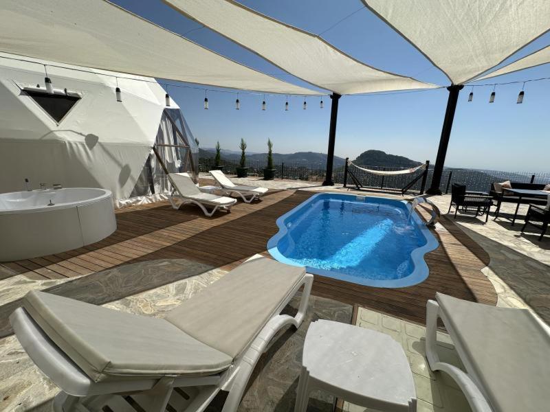 Otelox Sinap Oezel Havuz Ve Jakuzili Glamping Villa Erdemli
