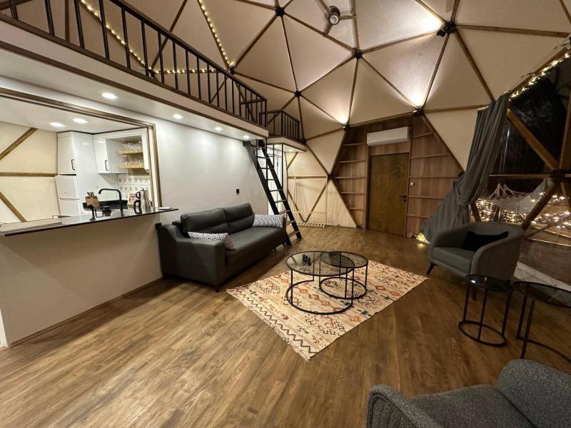 Otelox Sinap Oezel Havuz Ve Jakuzili Glamping Villa *