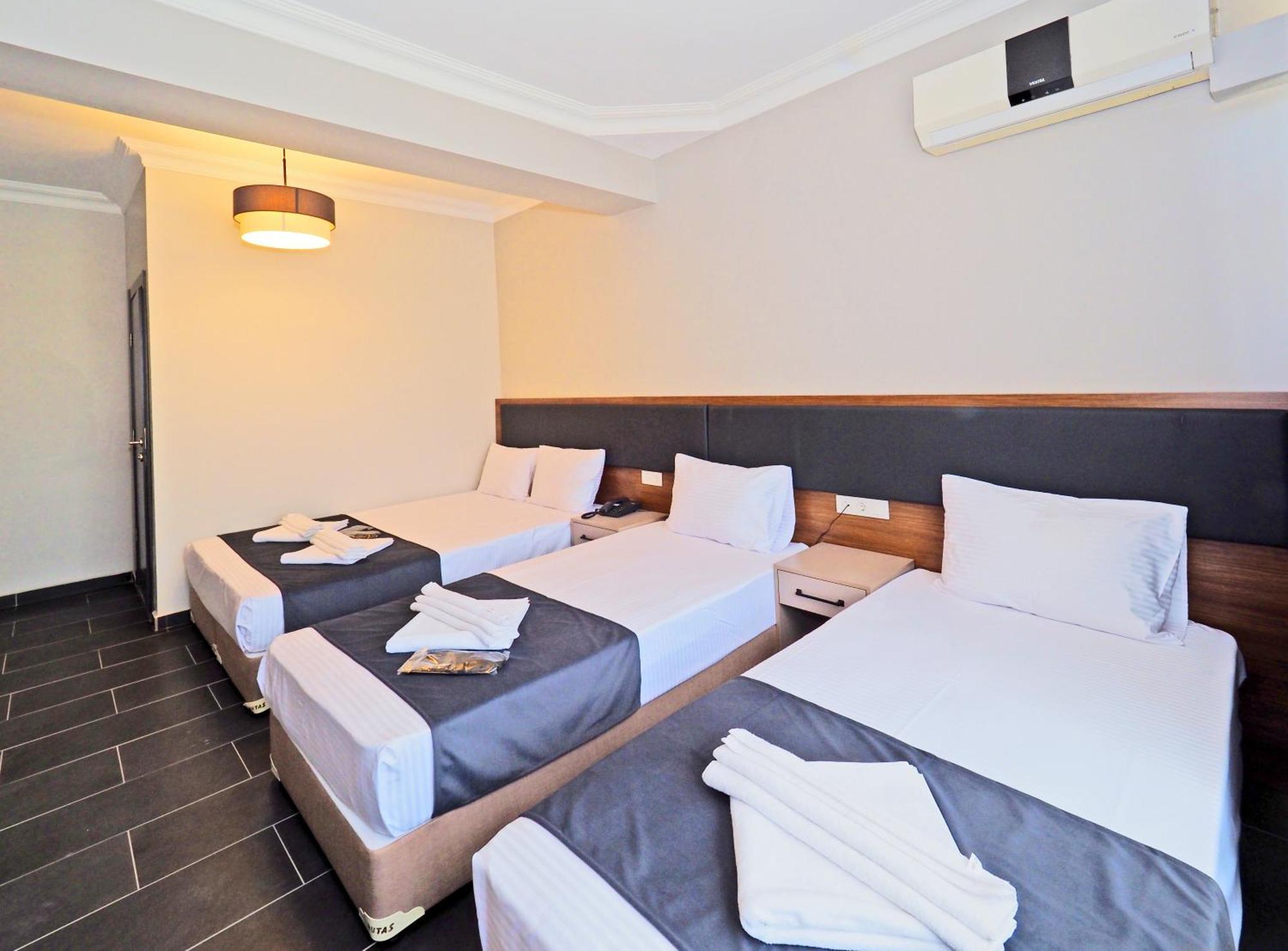 Diamond Old Town 3*