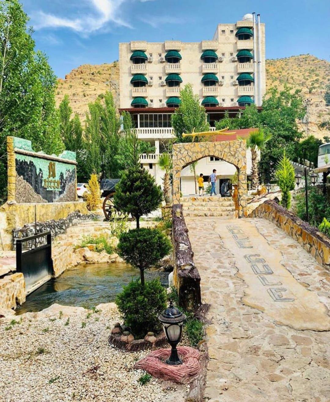 Hotel Bicen *