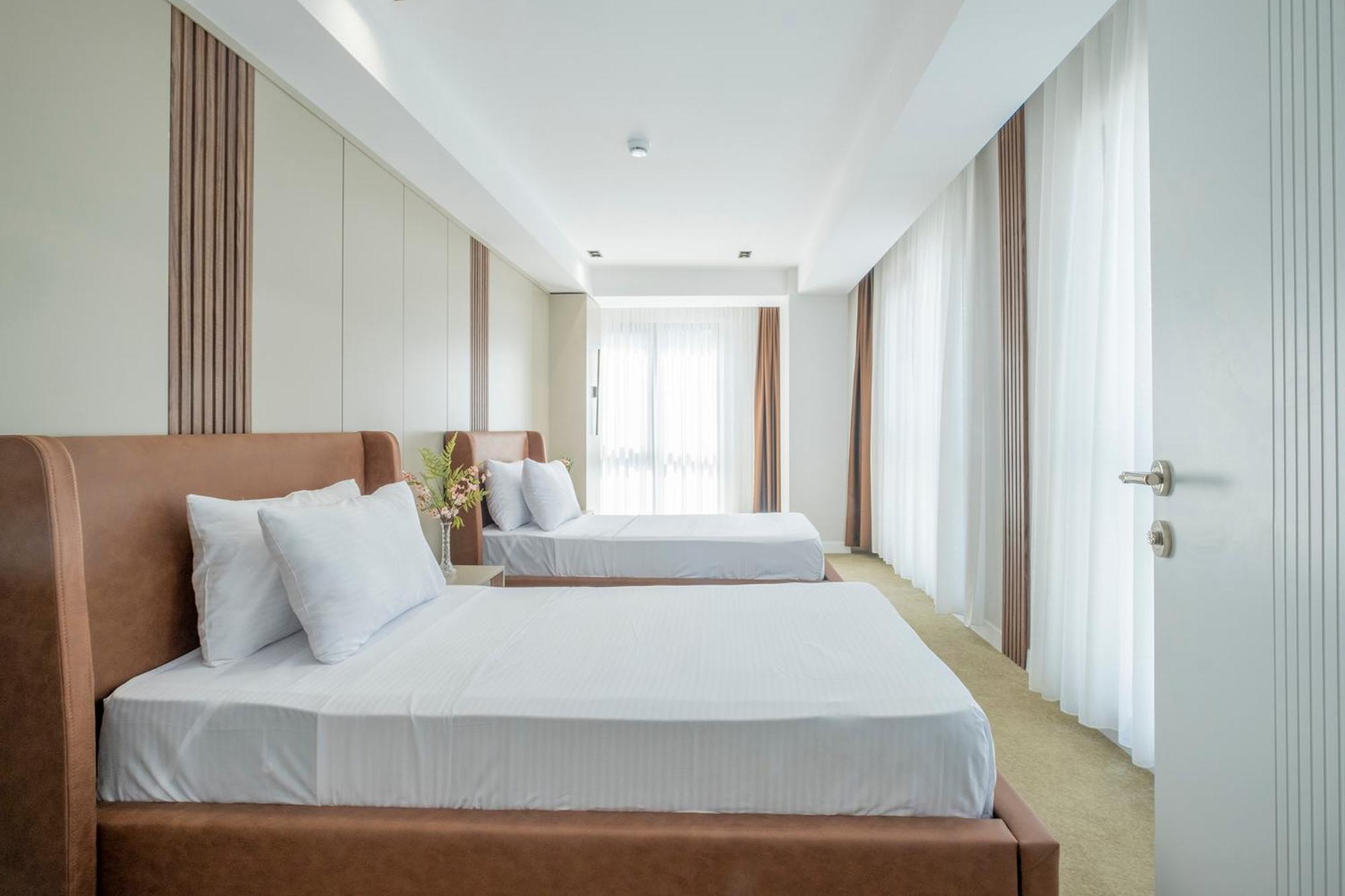 Euphrates Hotel *