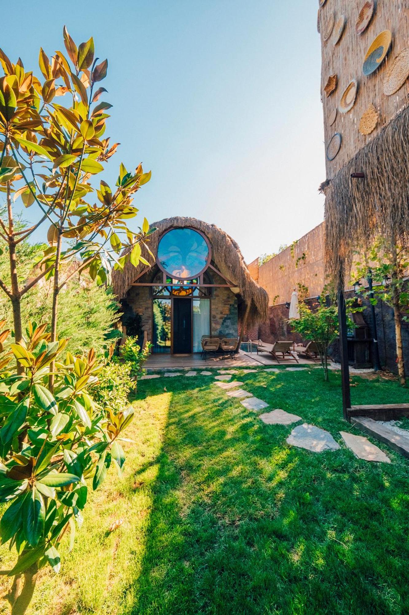 Resort Feronia Masukiye