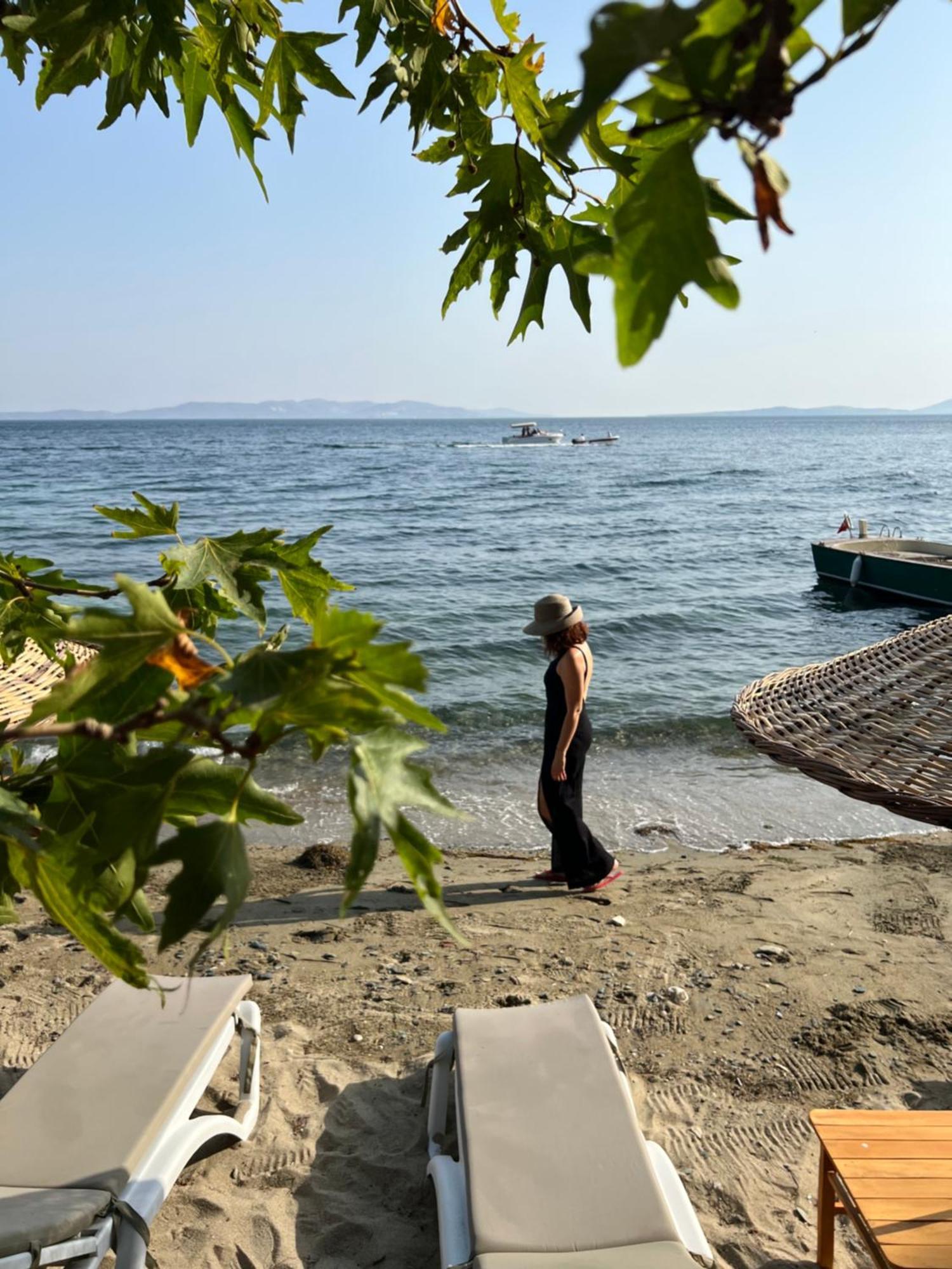 Deniz Evi Karvunyi * Marmara Adasi
