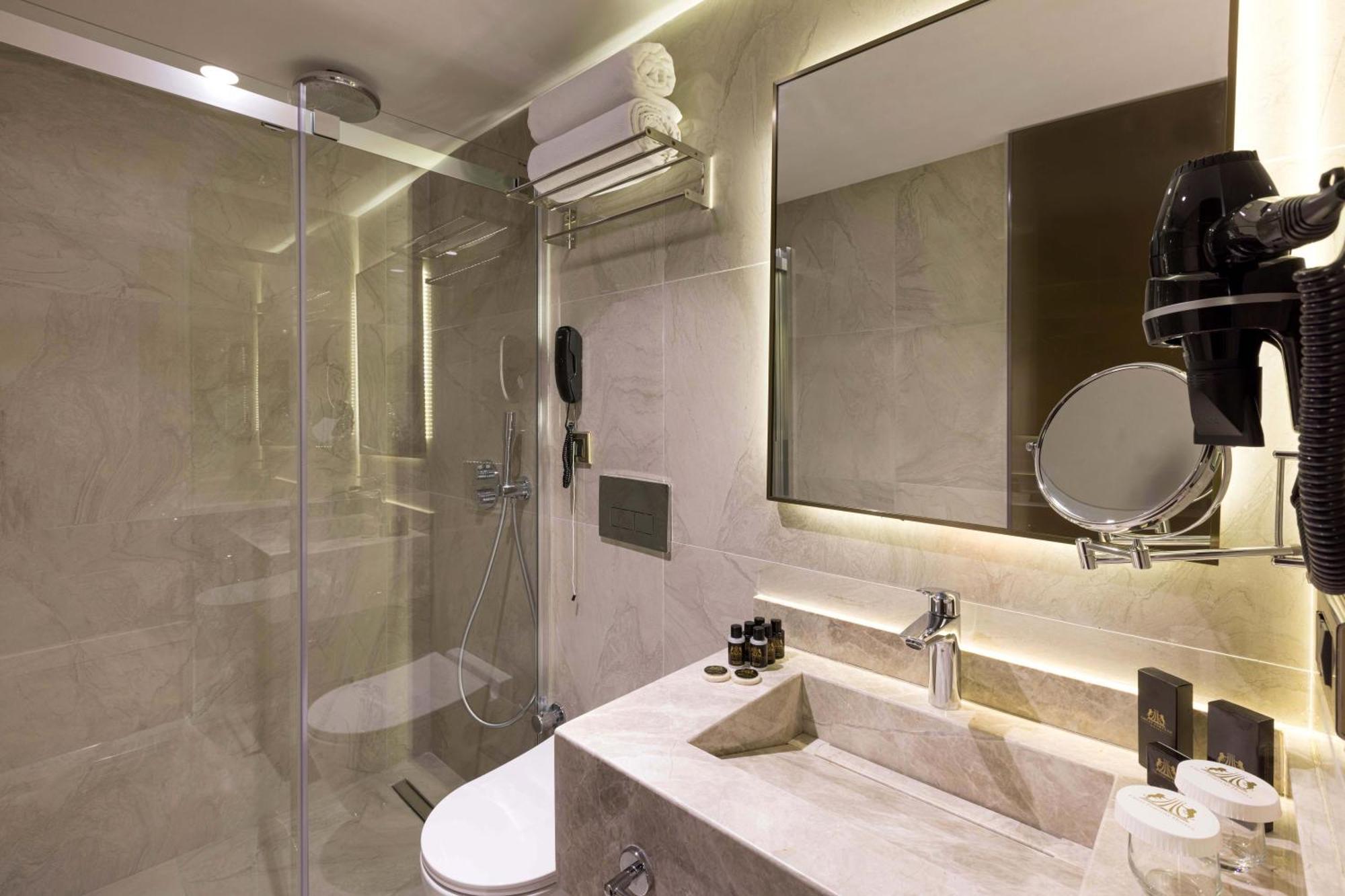 Great Fortune Concept Hotel