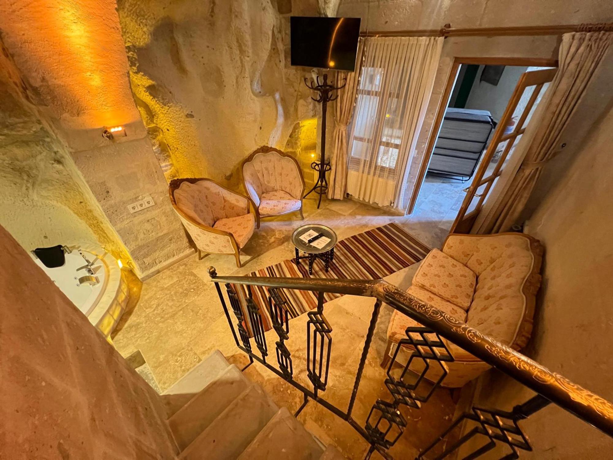 Atilla's Cave Hotel 4*