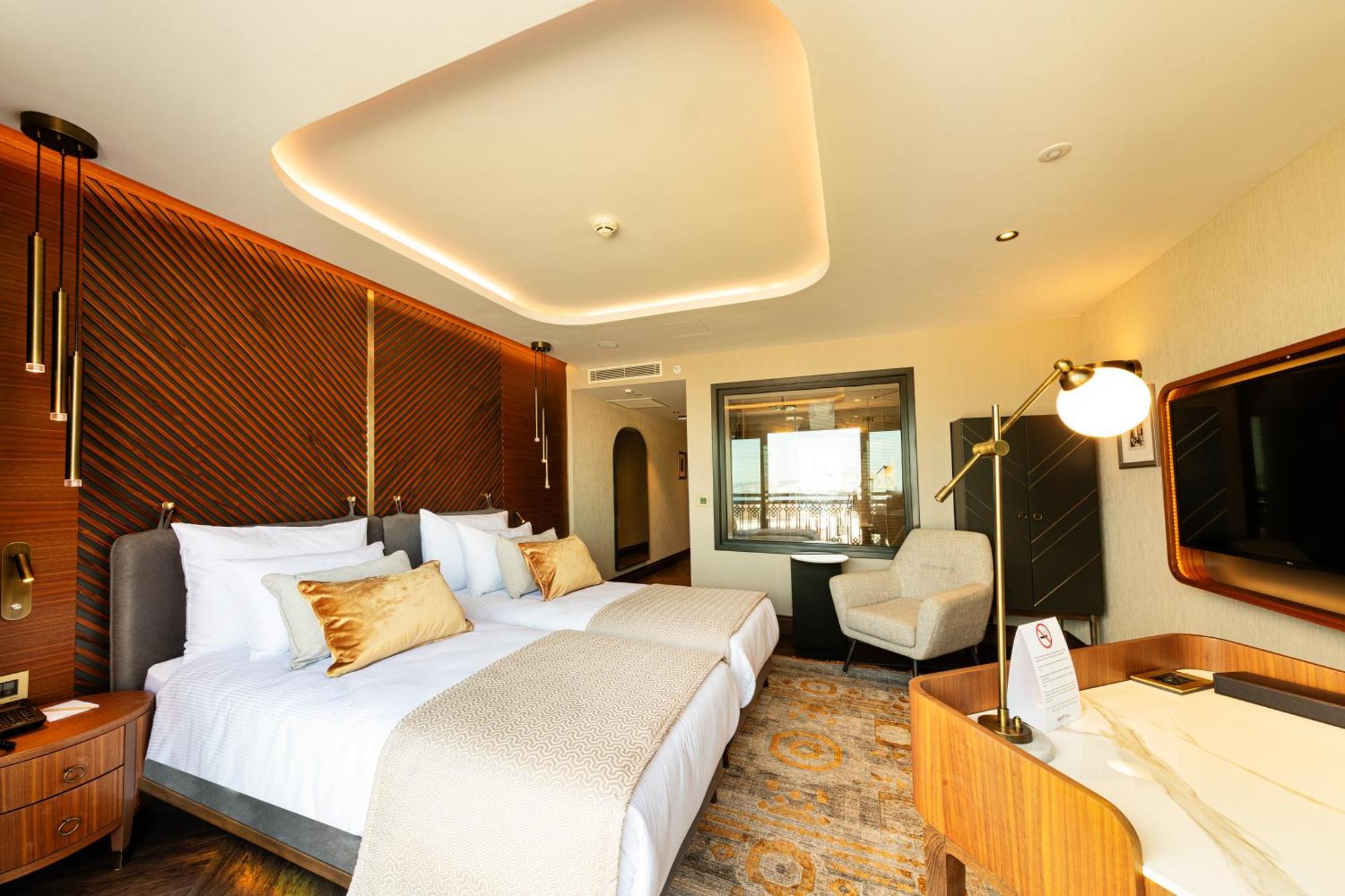 Levni Handwritten Collection By Accor Hotel Istanbul