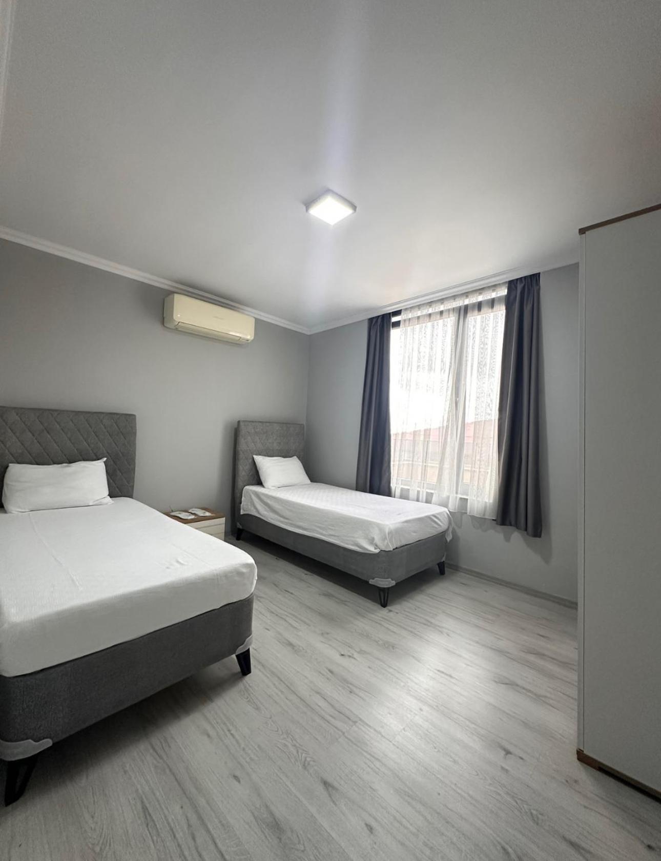 Aparthotel Bazalt *
