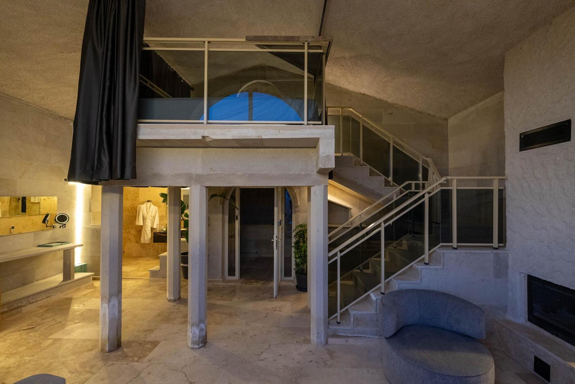 Hotel Be Still Alexa Smart Luxury Escape Adults Only *