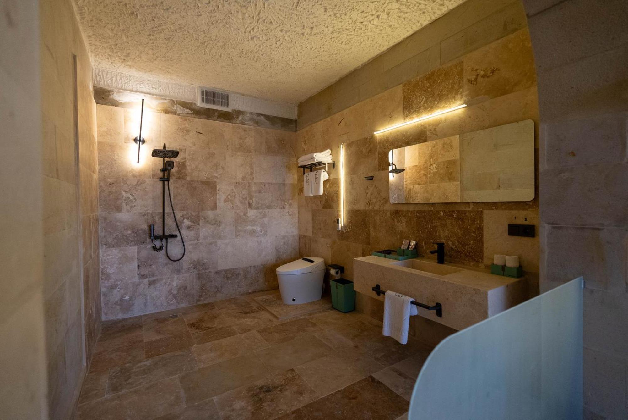 Be Still Alexa Smart Luxury Escape Adults Only *