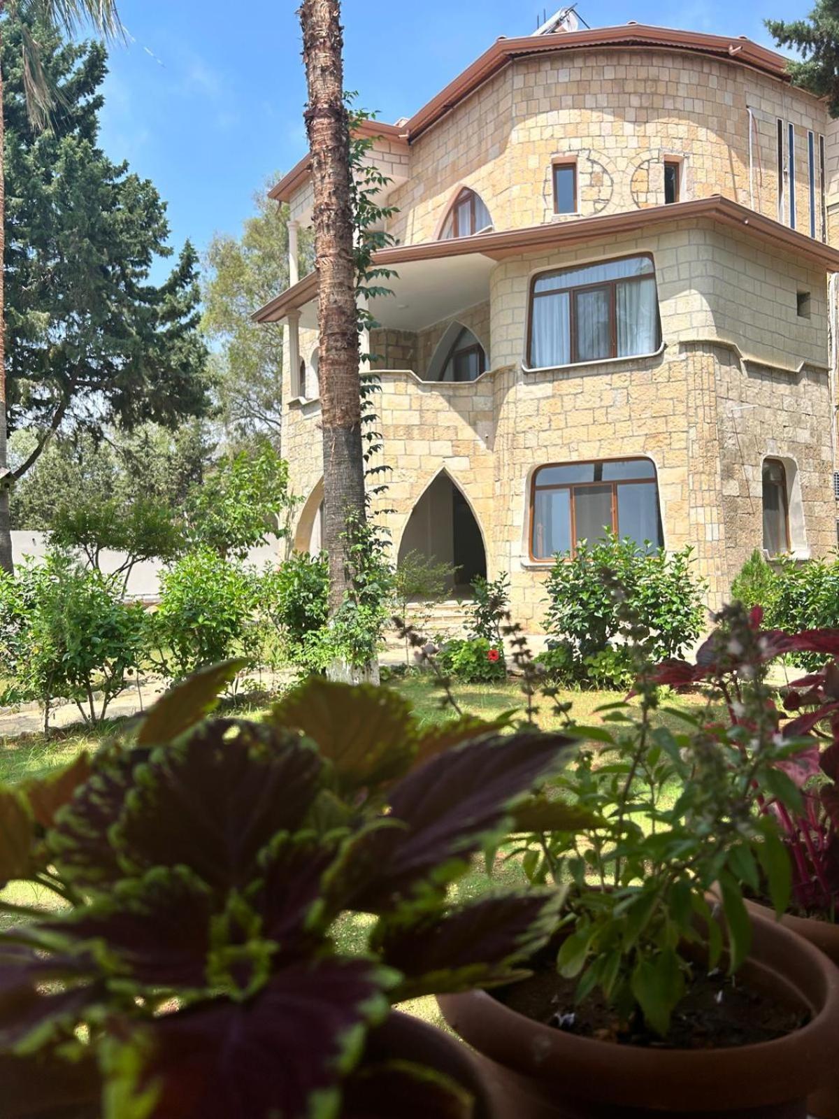 Hotel Casalita *