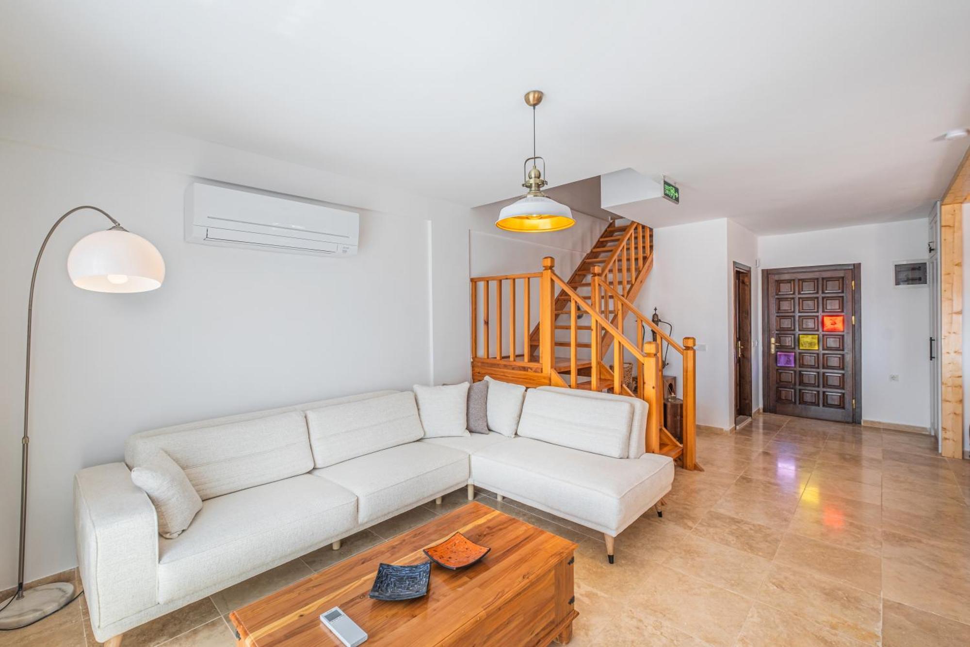 Villa White Garden Kas