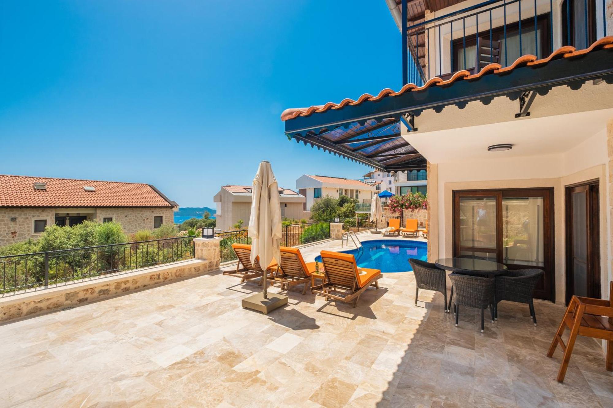 White Garden Villa