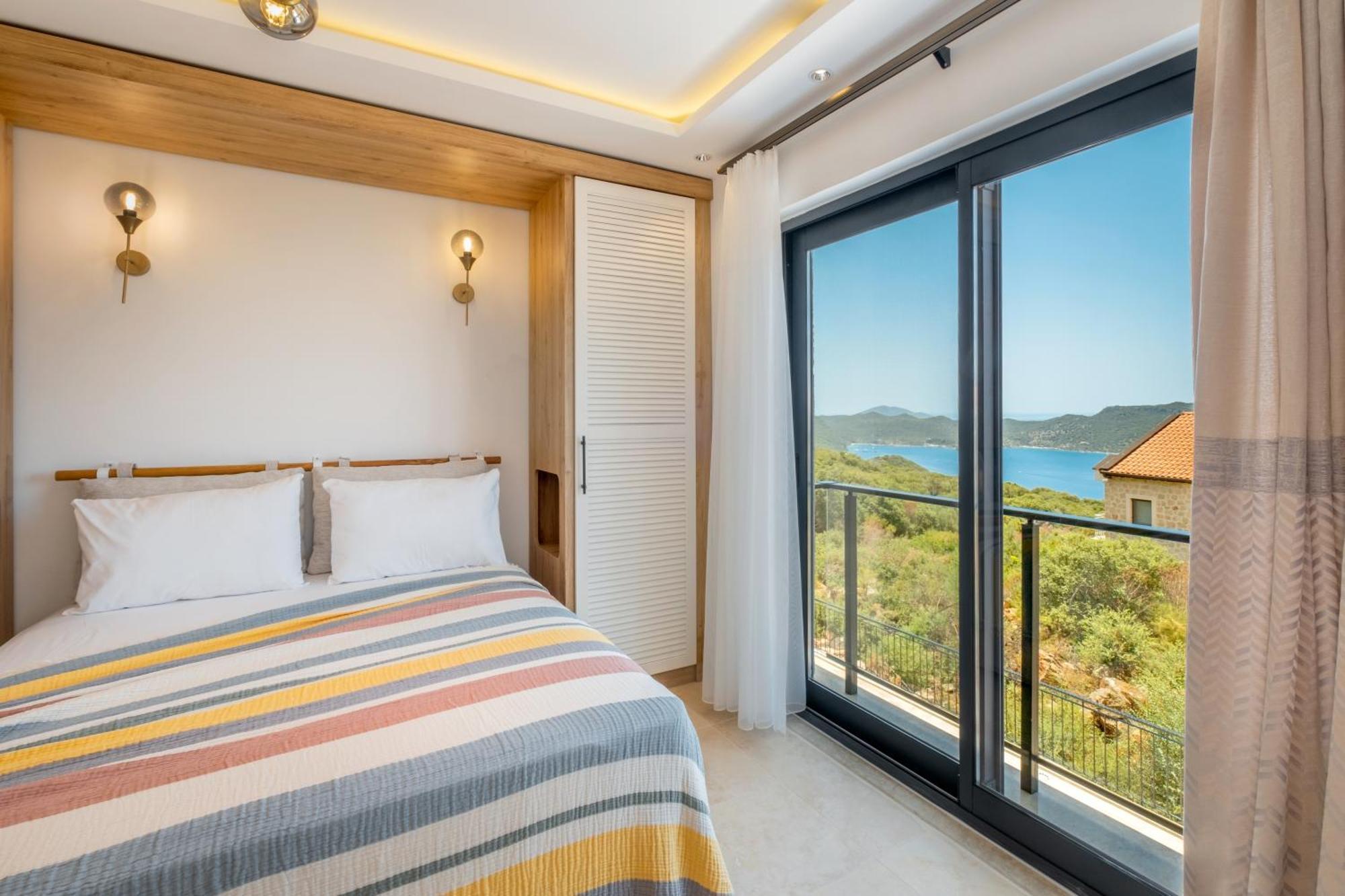 White Garden Villa Kas