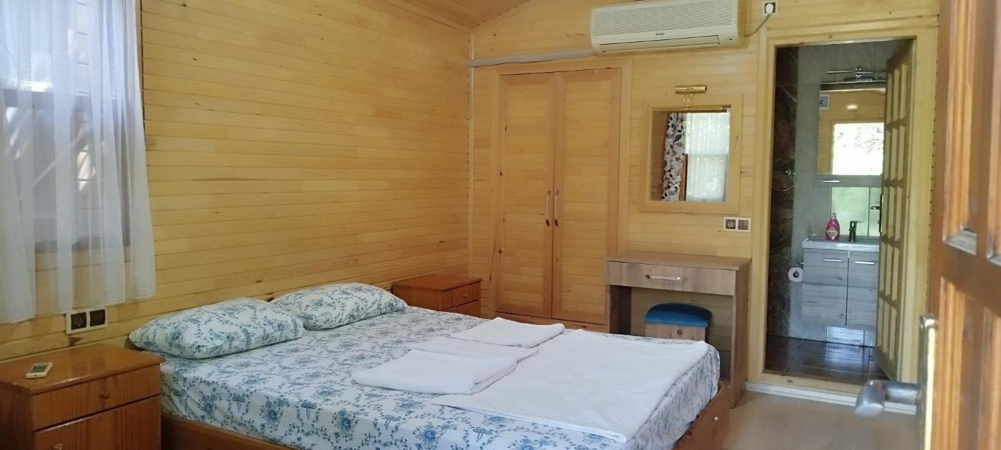 Varuna & Restaurant Guest house Olympos