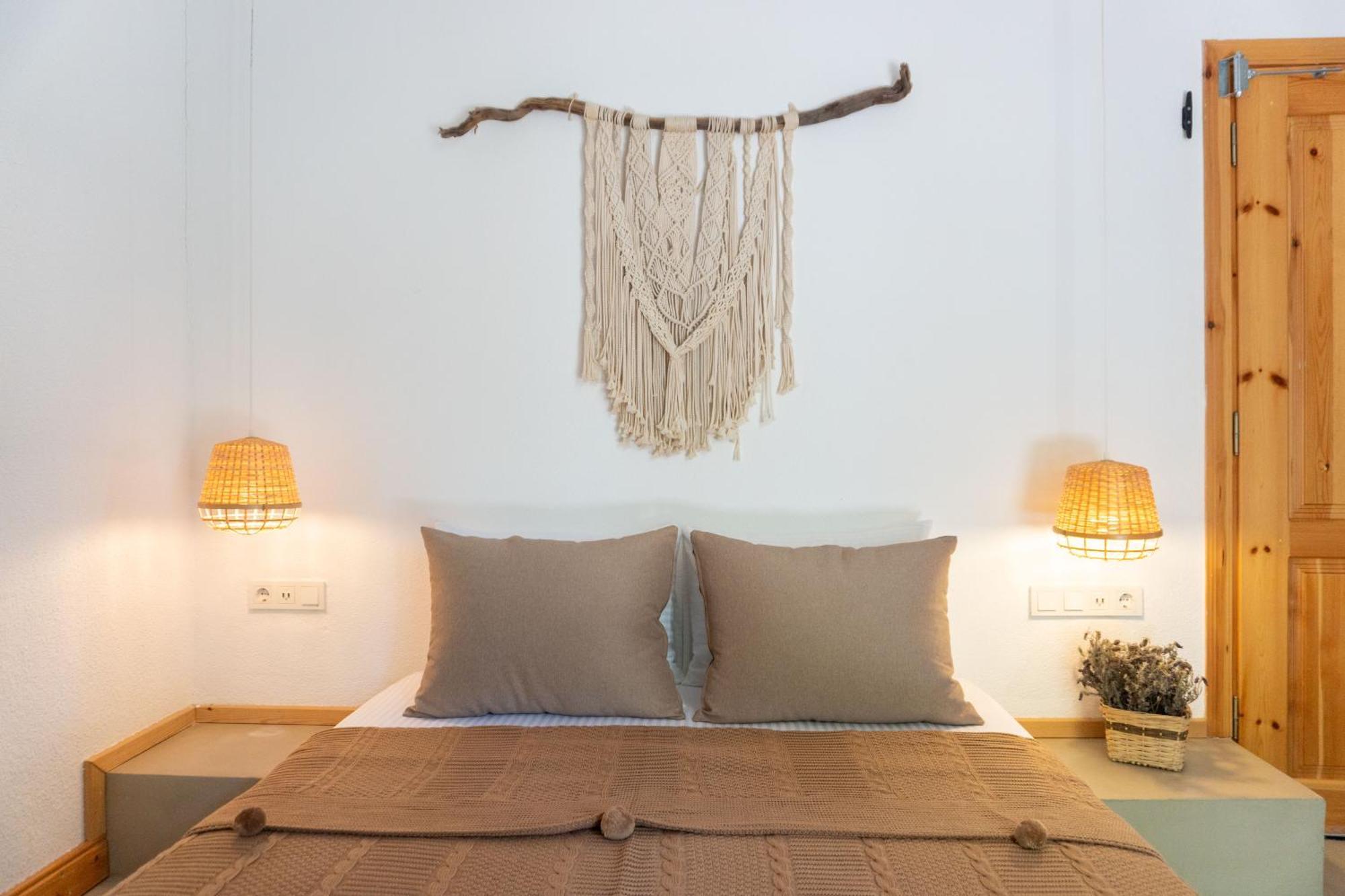 Cunda Ilios Hotel *
