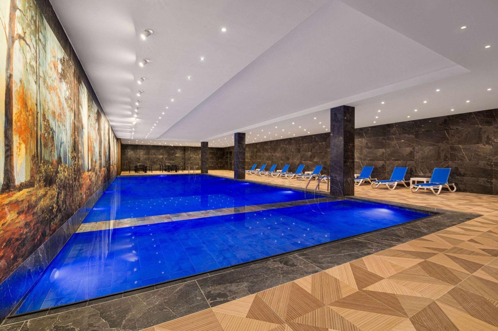 Ramada By Wyndham