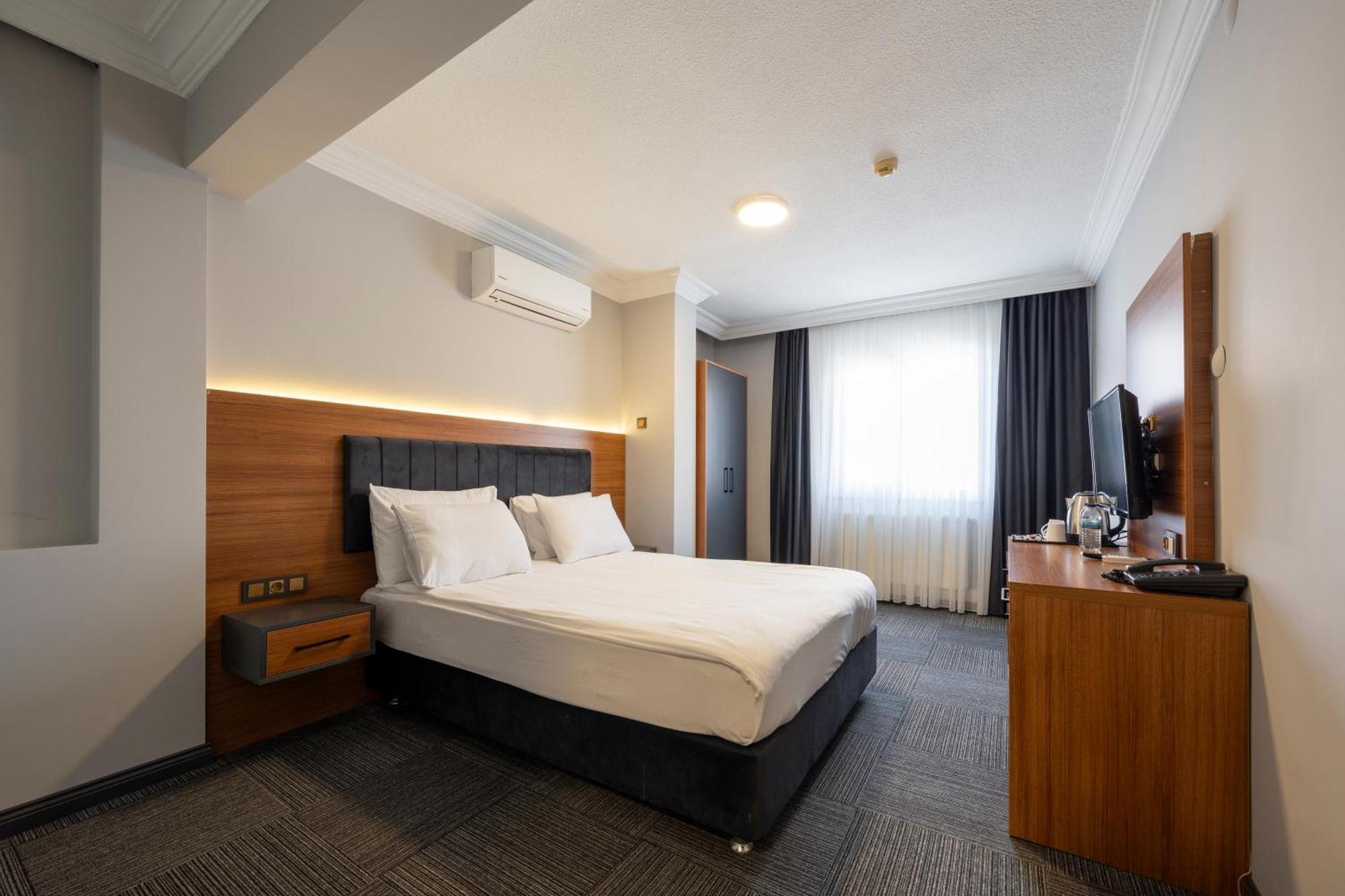 Maltepe Manhattan 3*