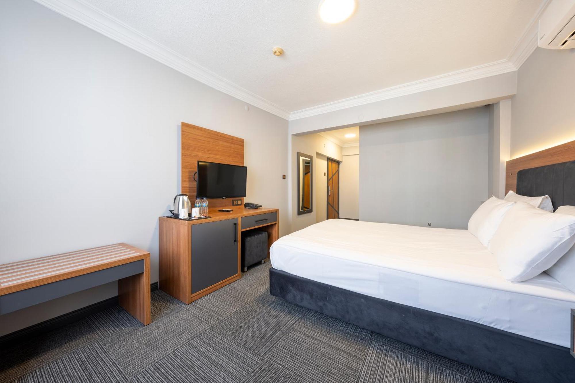 Hotel Maltepe Manhattan 3*