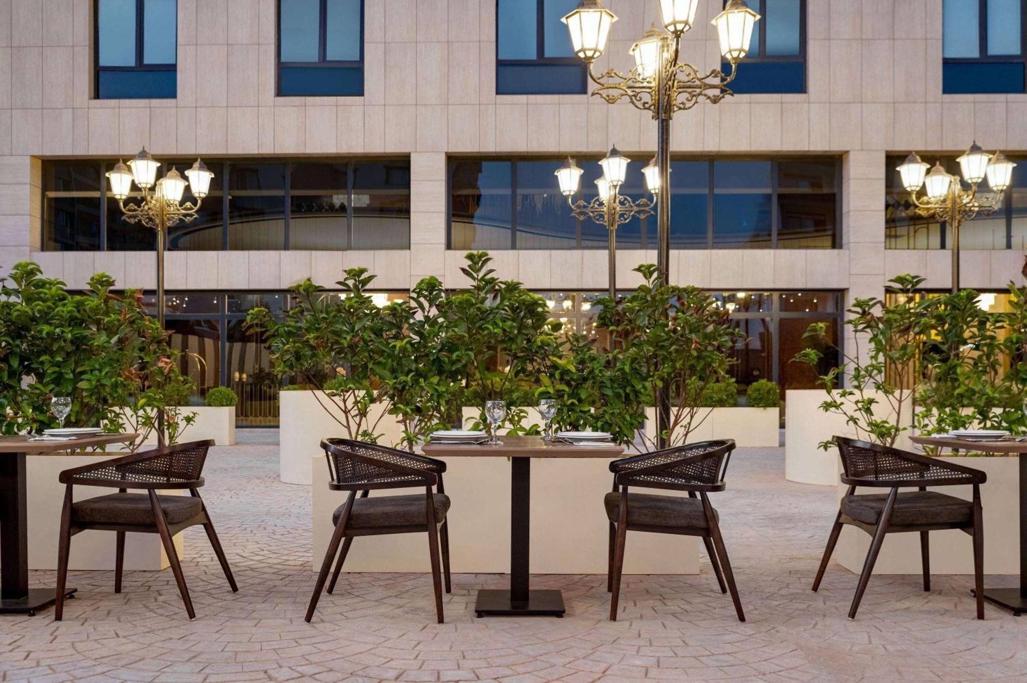 Ramada By Wyndham 5*
