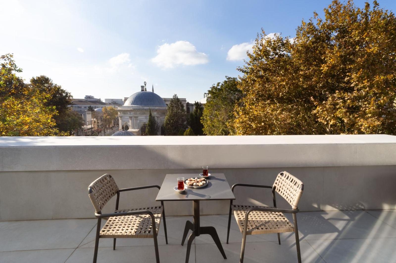Bentley Old City-special Class Hotel 5*