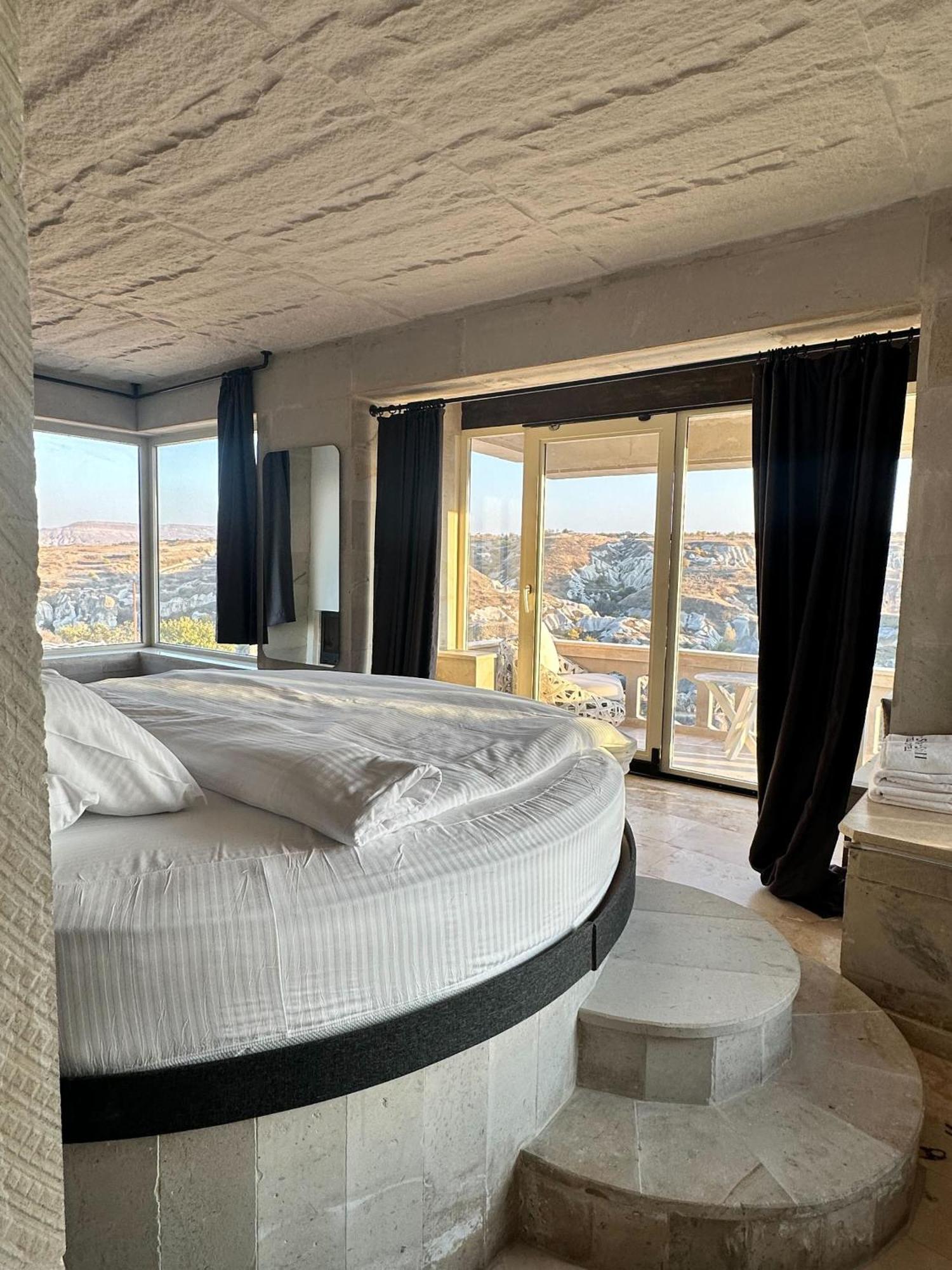Be Still Alexa Smart Luxury Escape Adults Only Hotel *