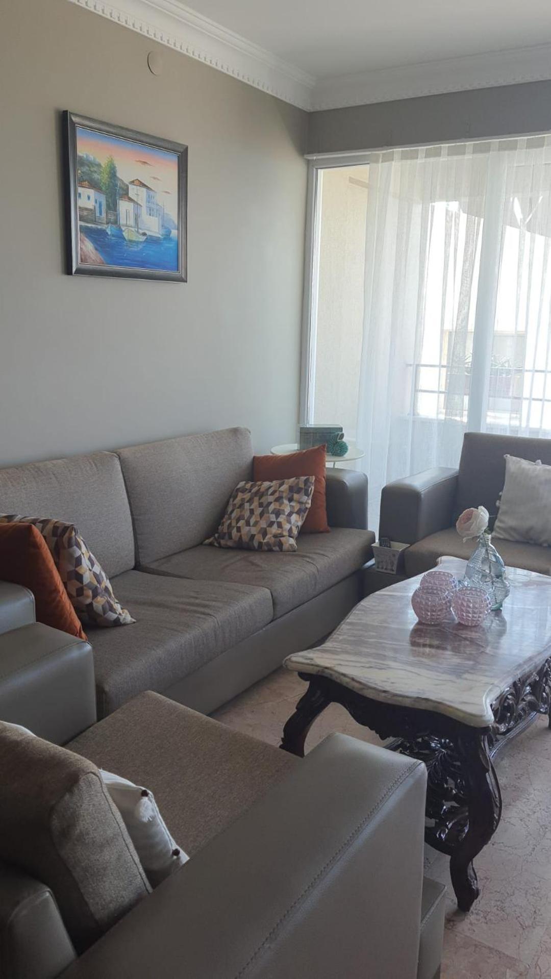Arife Deniz Tarafi 2 Apartment *