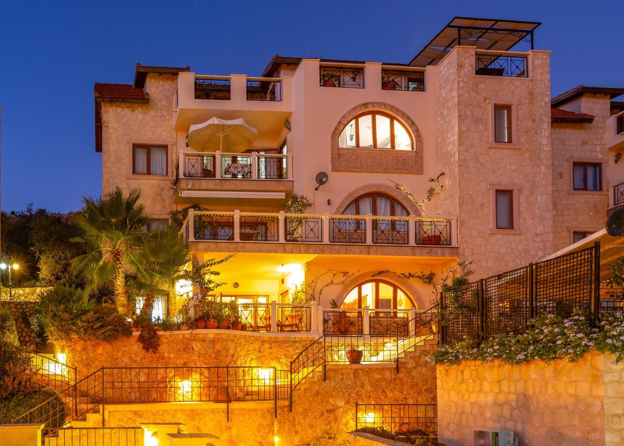 With Bay Views * Kalkan