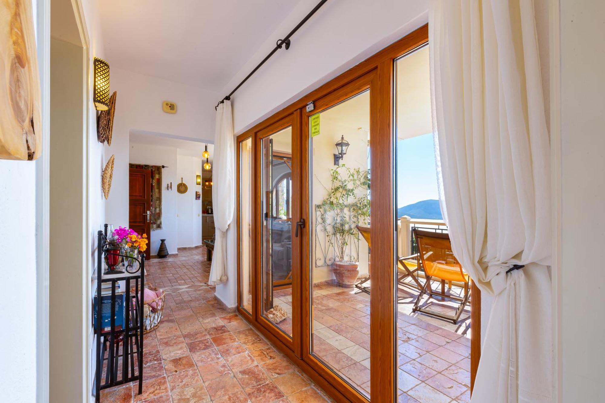 Apartment With Bay Views Kalkan