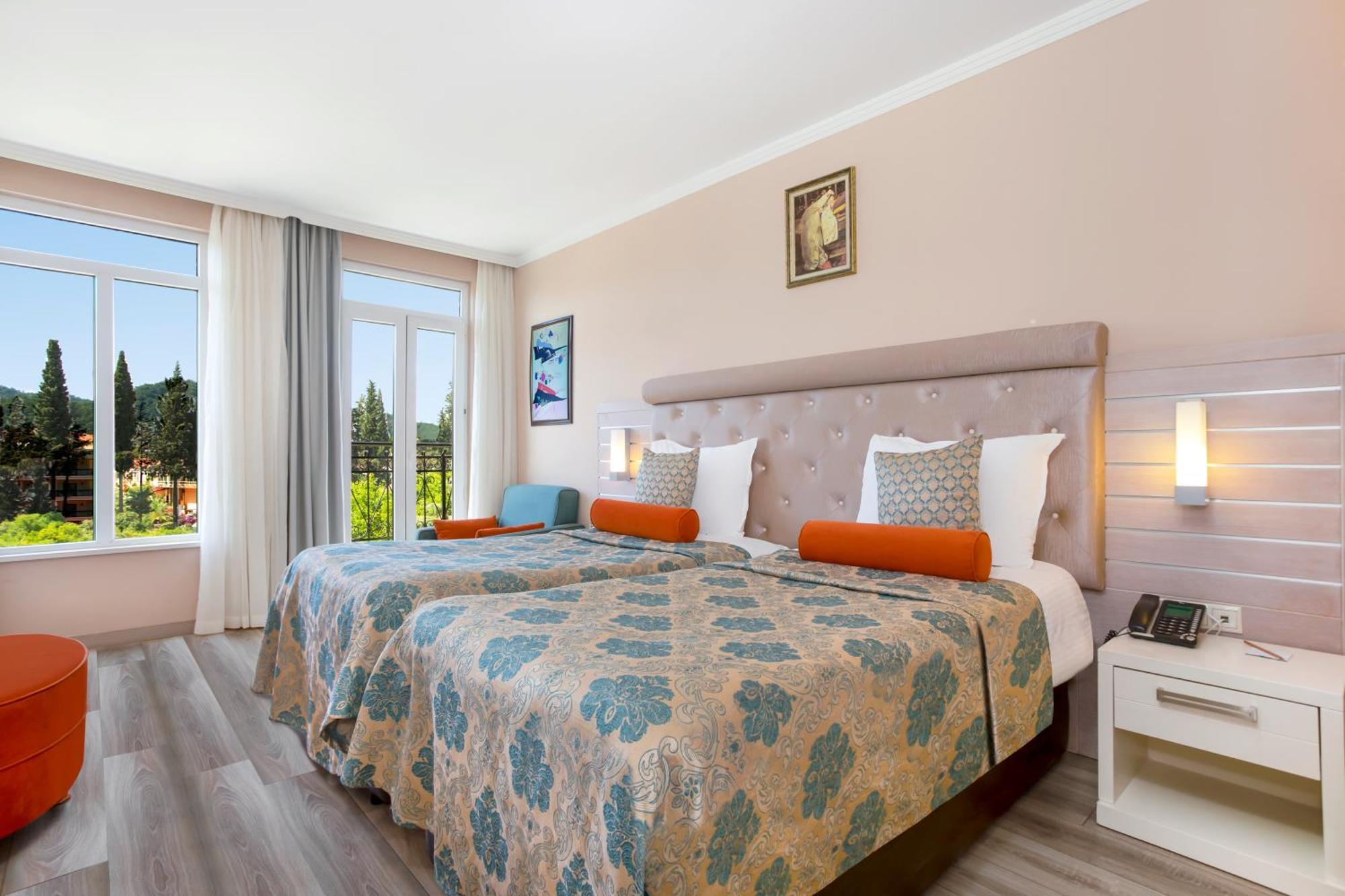 Orange County (adults Only) 5*