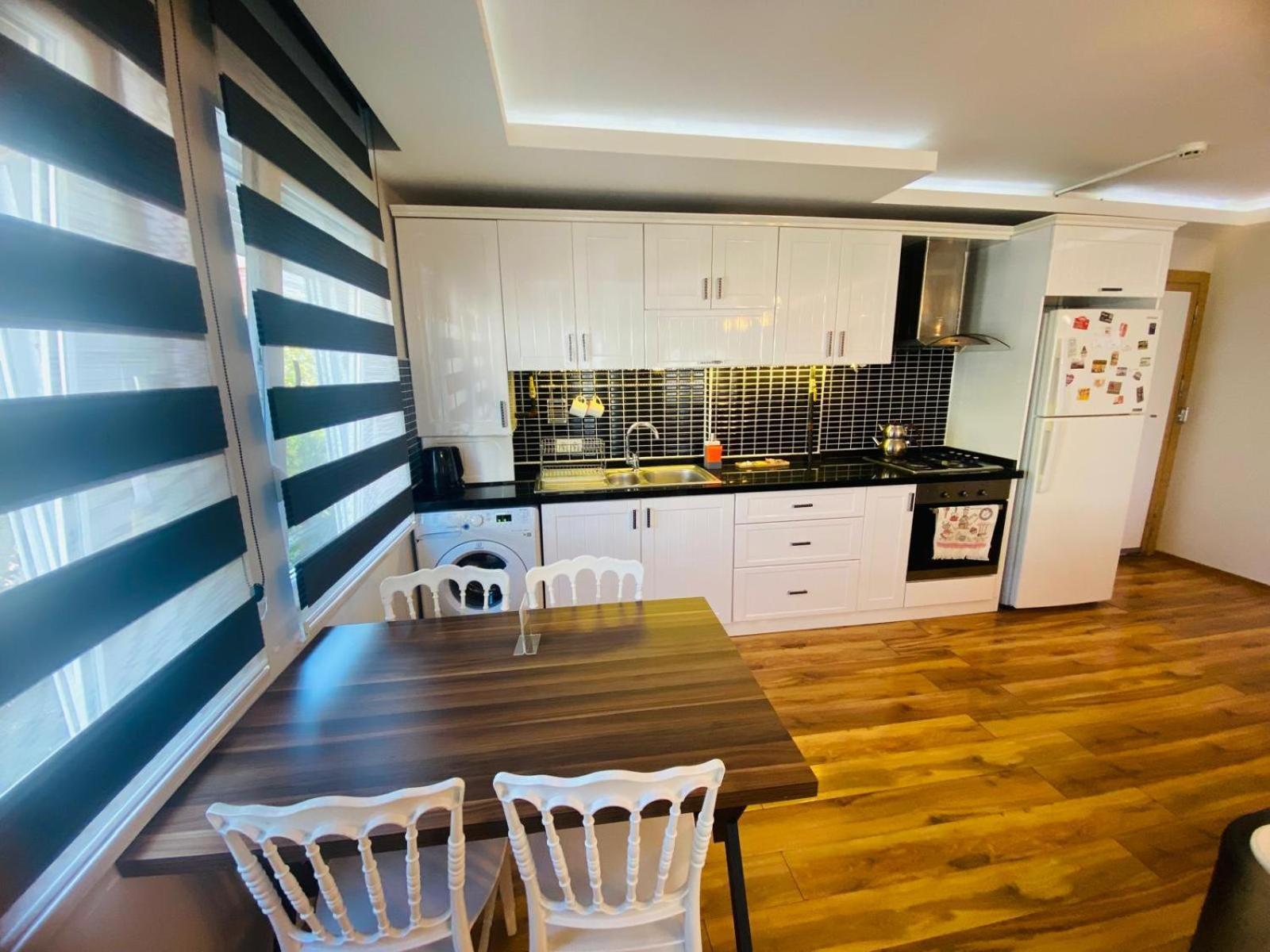 Royal Loft Aparthotel