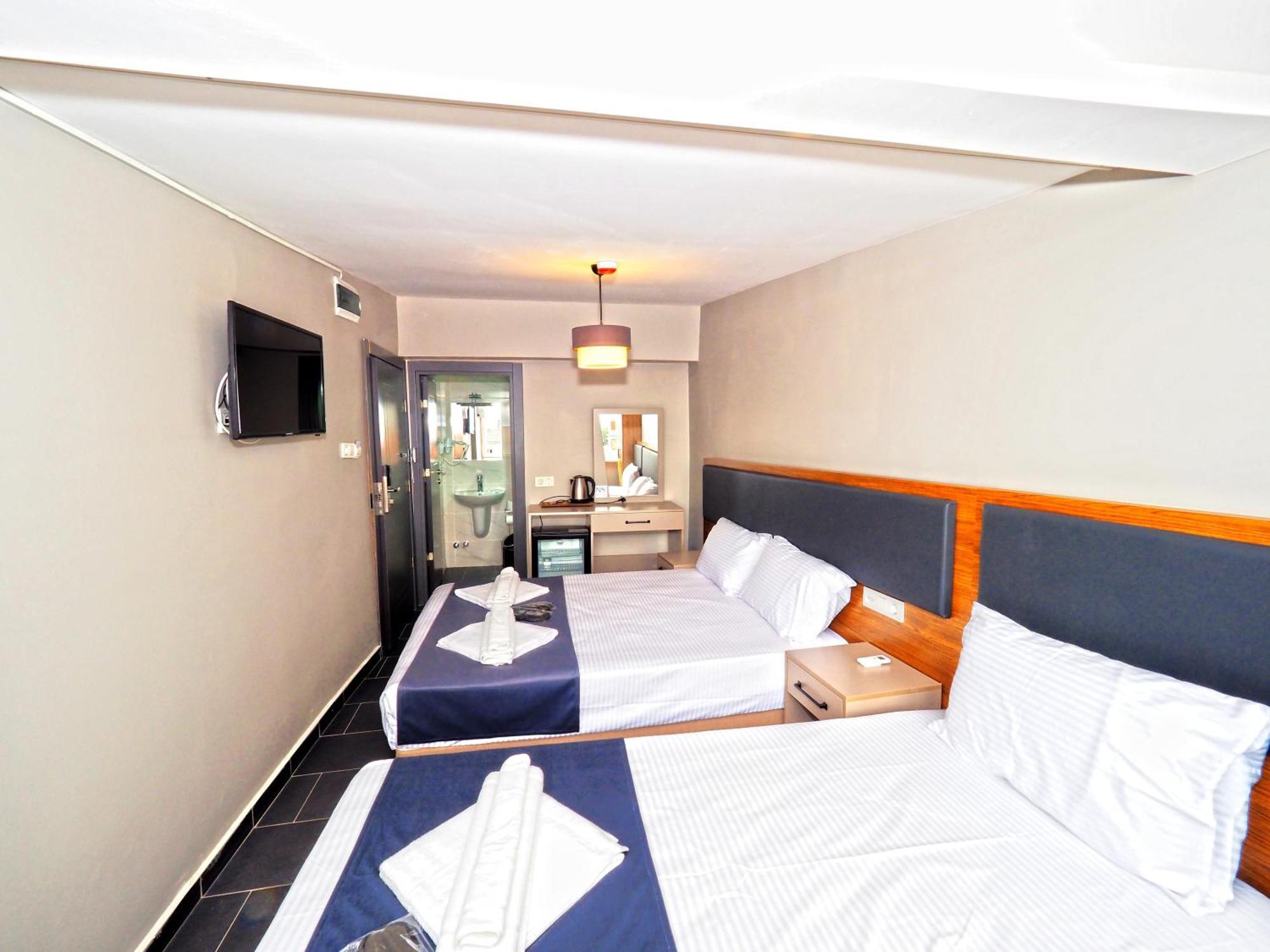 Diamond Old Town Hotel