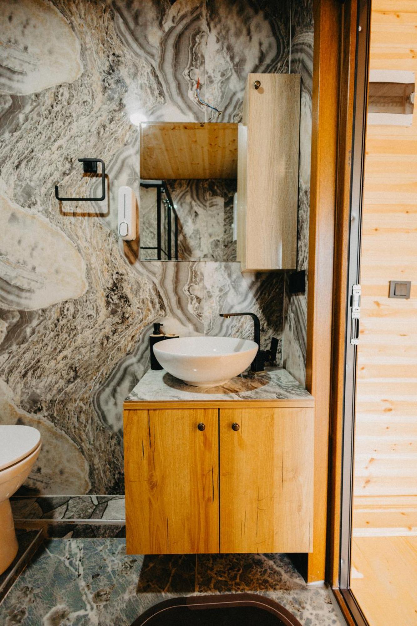 Efedagsuit Bed & Breakfast Camlihemsin
