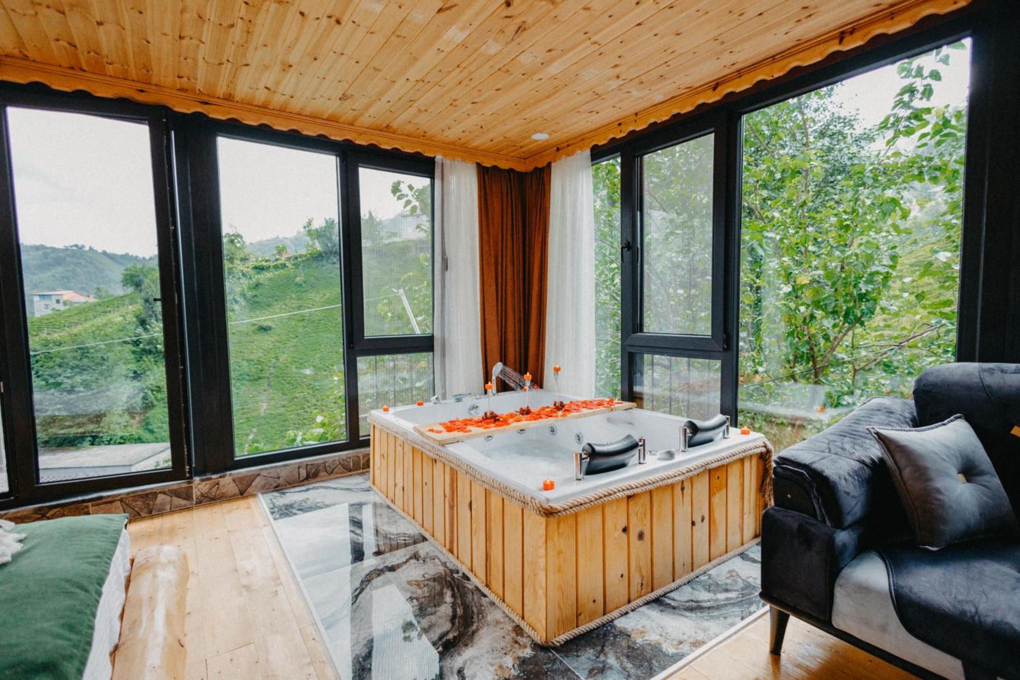 Efedagsuit Bed & Breakfast Camlihemsin