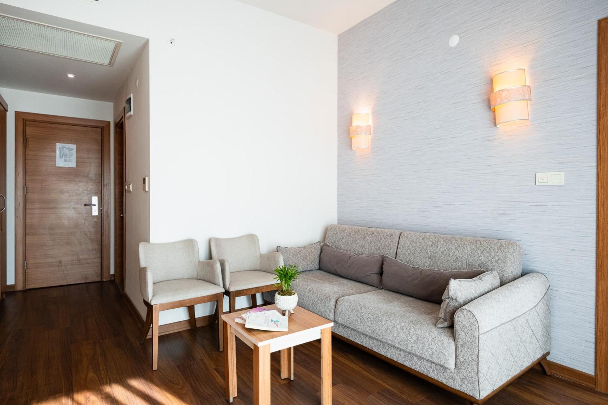 Parion Hotel 5*