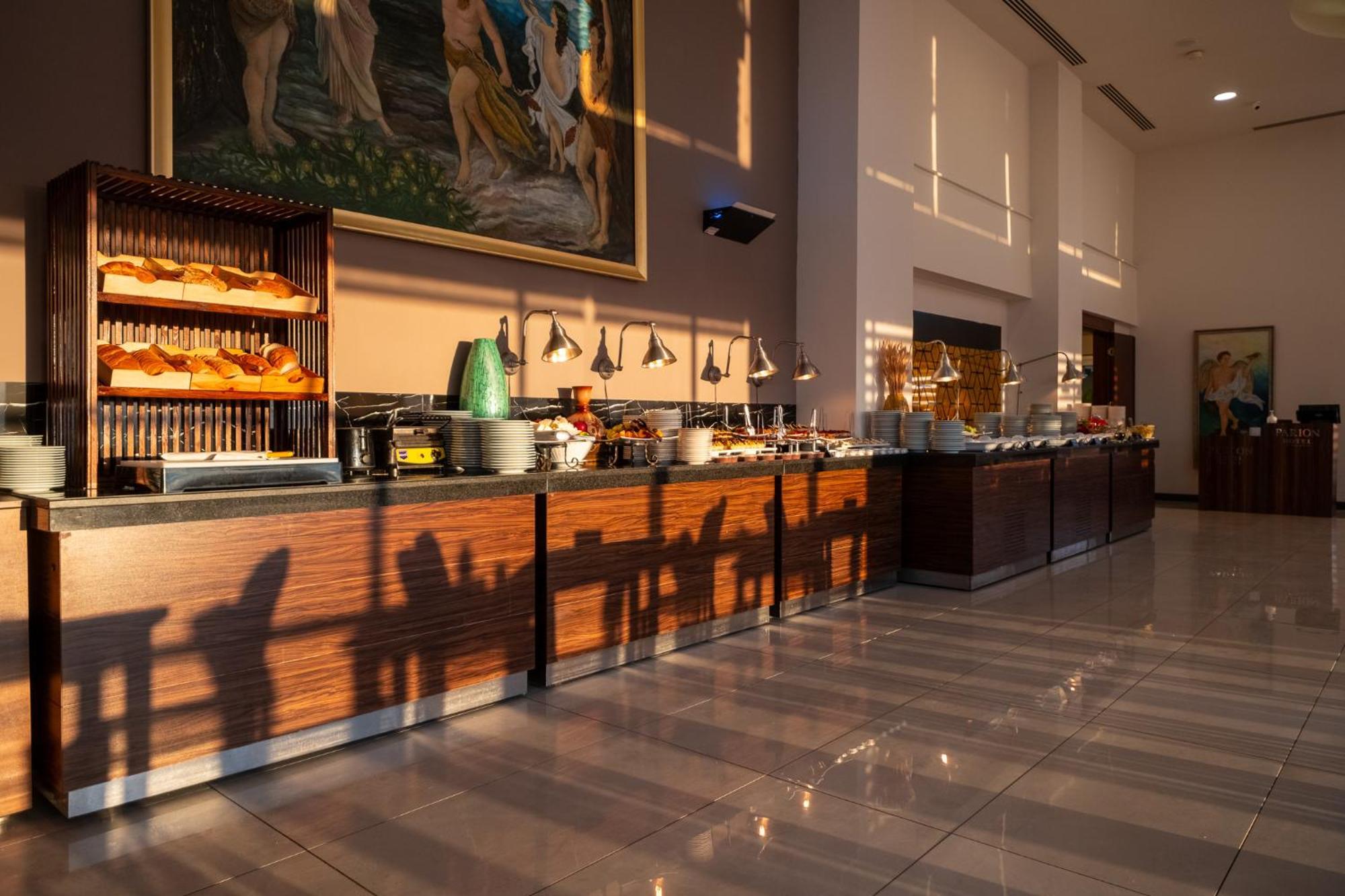 Parion Hotel 5*