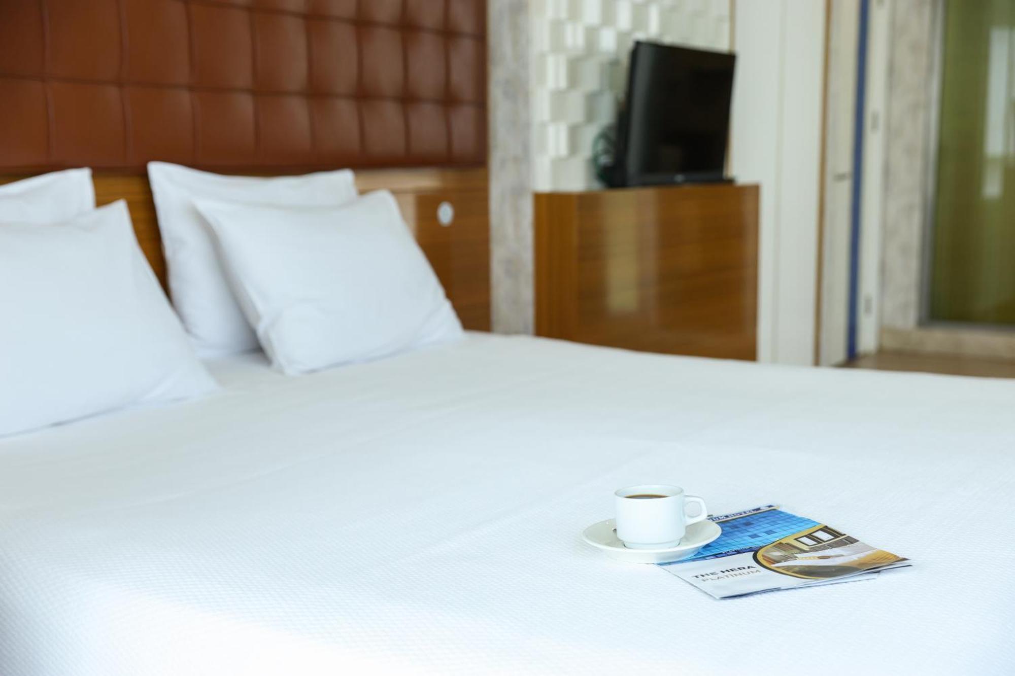 The Hera Platinum Hotel 4*