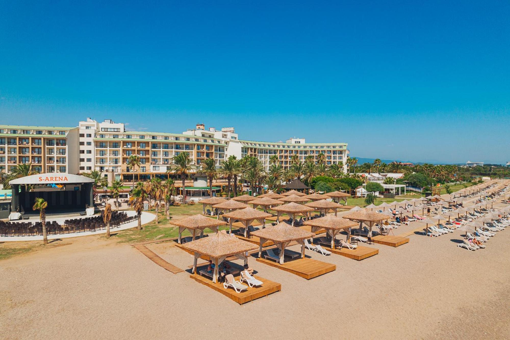 Selectum Family Comfort Side 5* Kizilagac (Manavgat)
