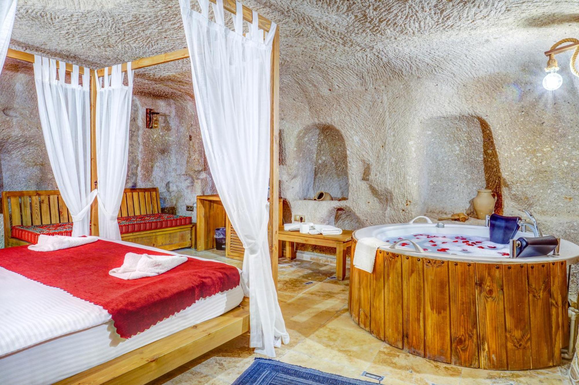 Matiana View Cave Hotel