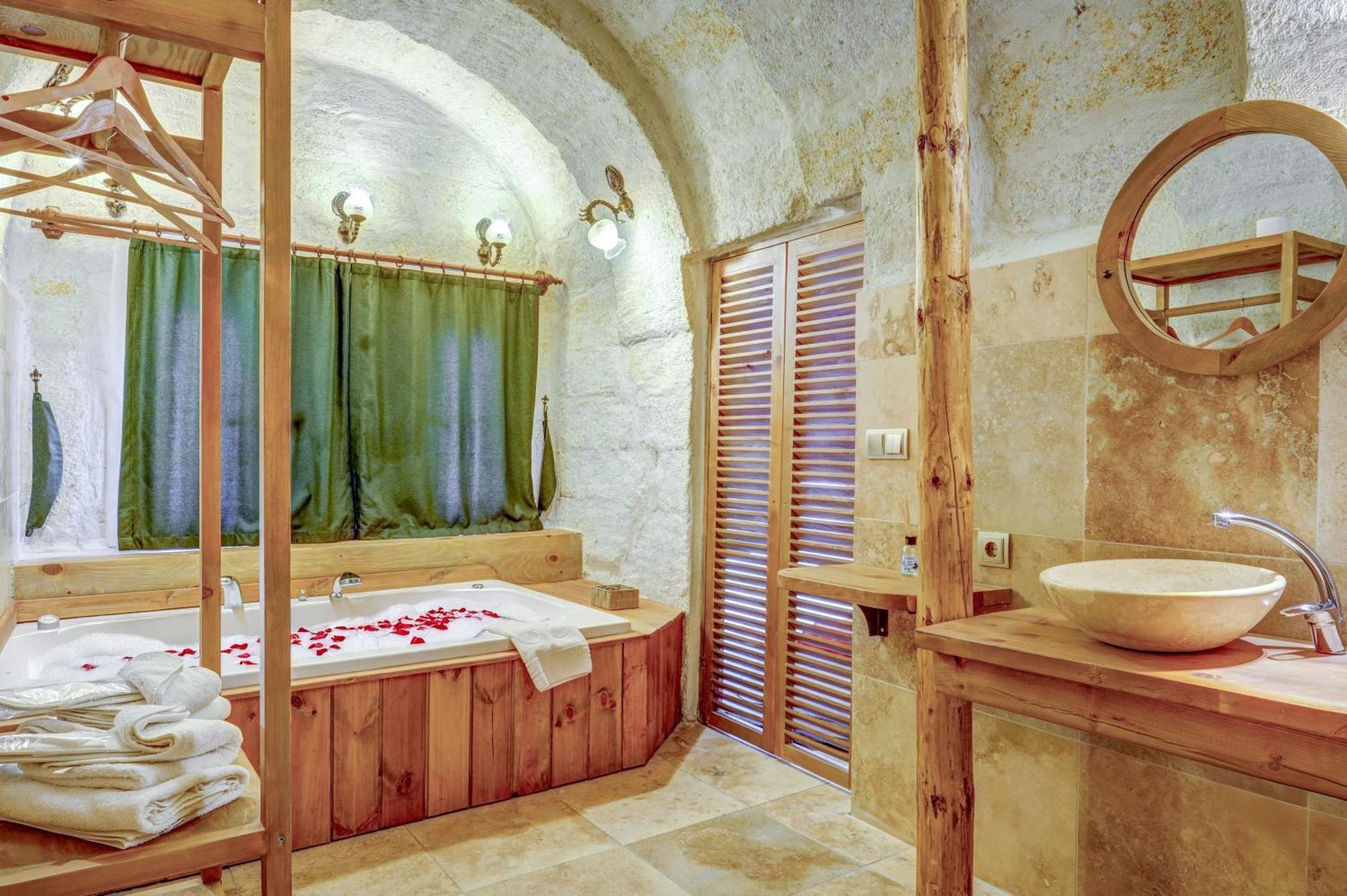 Matiana View Cave Hotel *