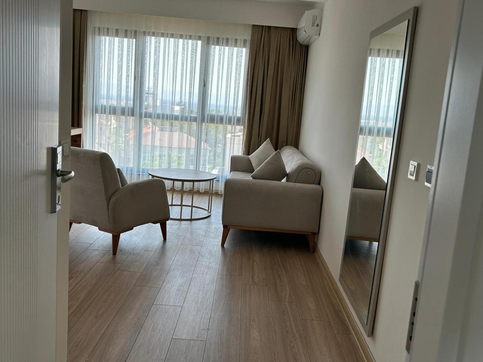 Petra Port Hotel
