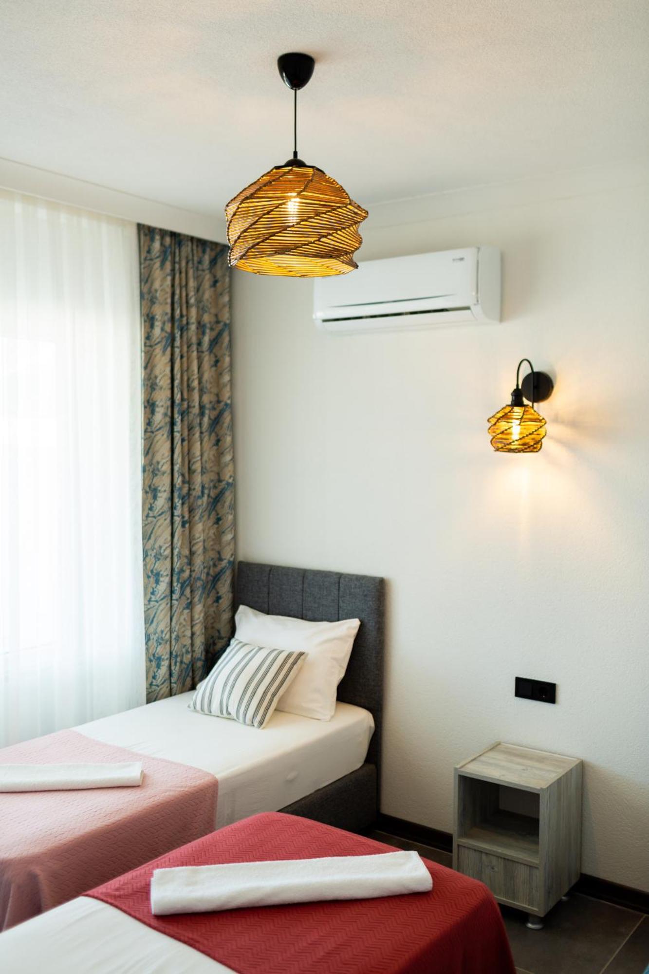 Palm Hotel Kucukkuyu