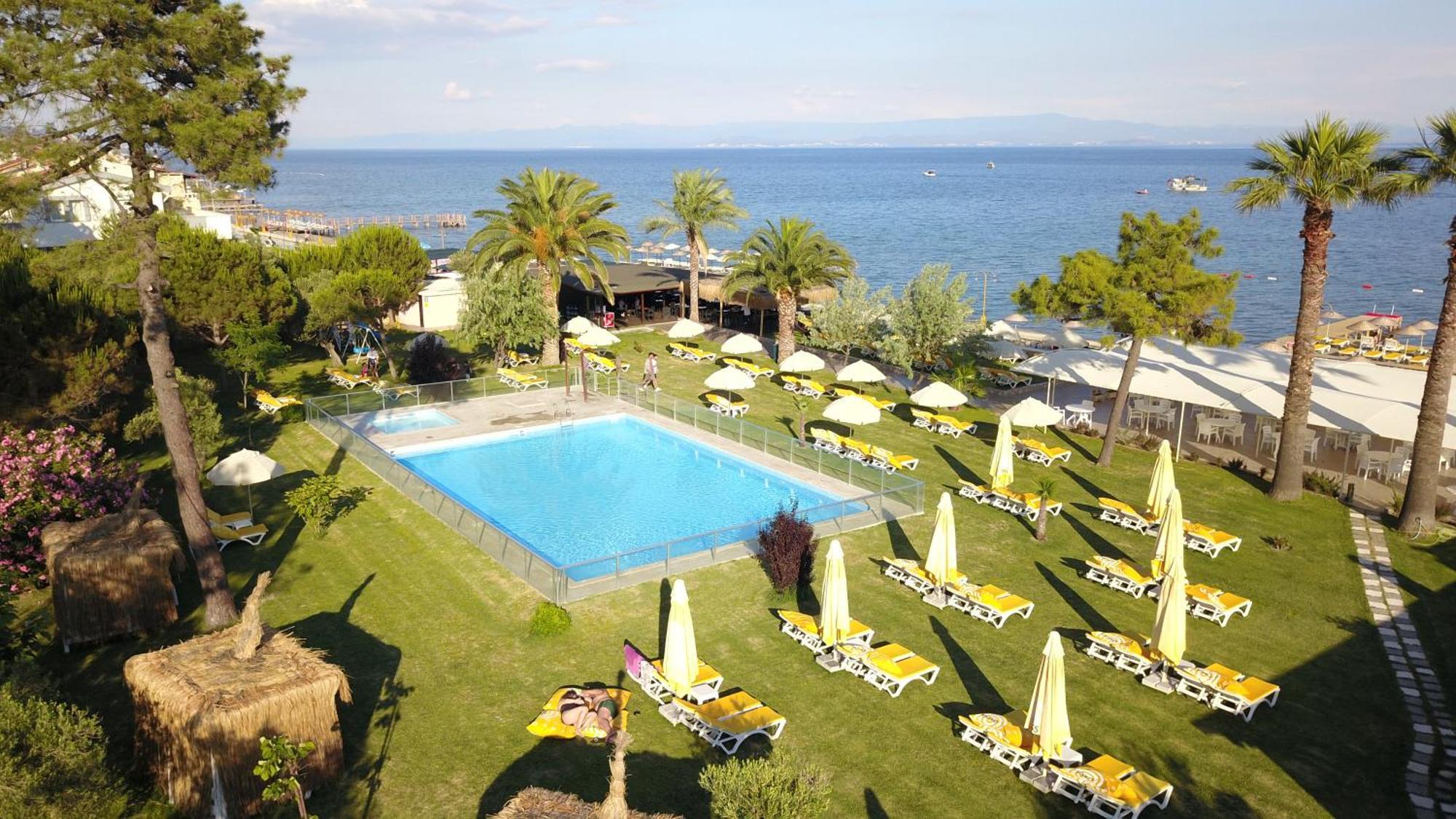 Palm Hotel