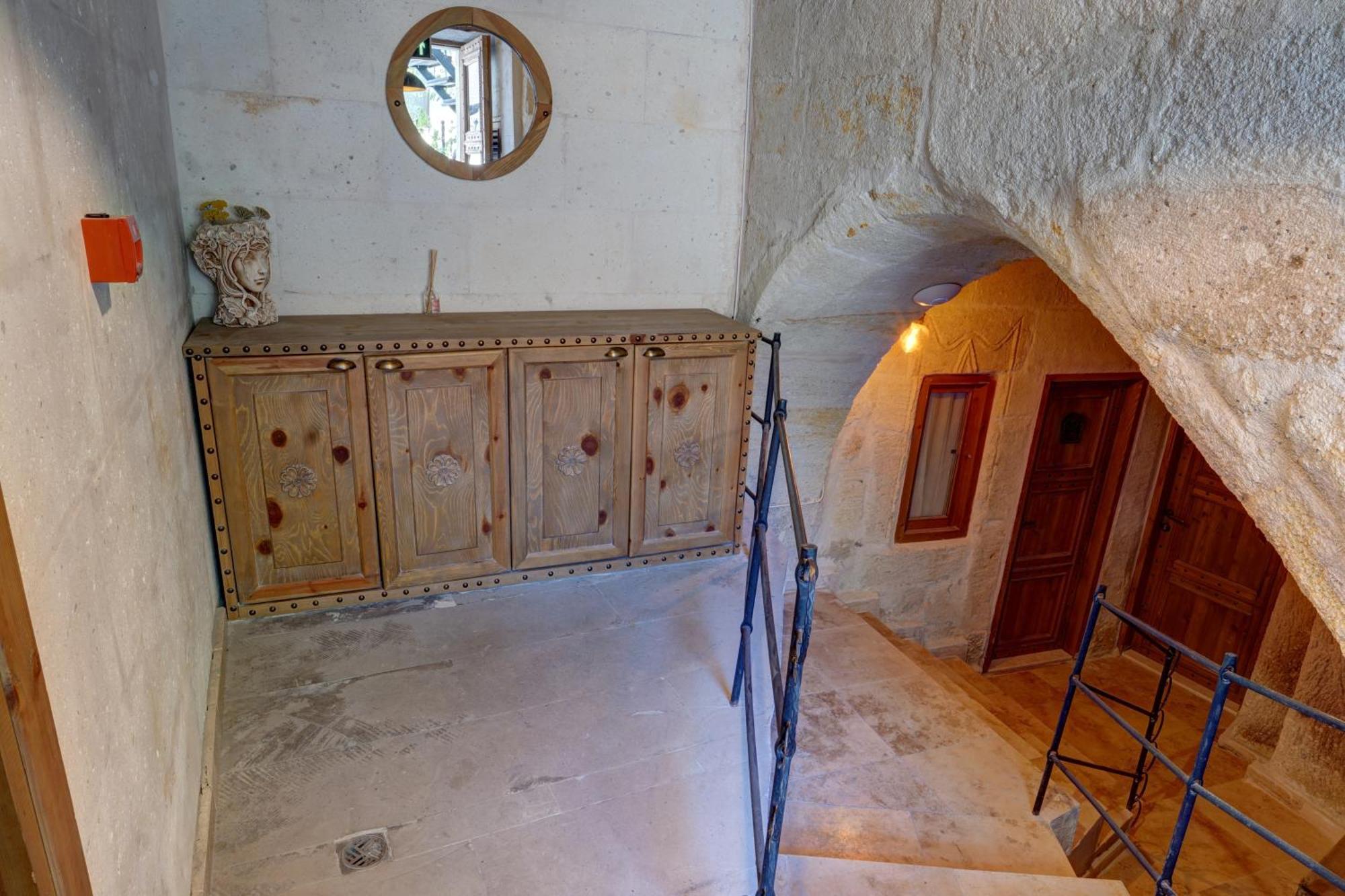 Hotel Matiana View Cave *