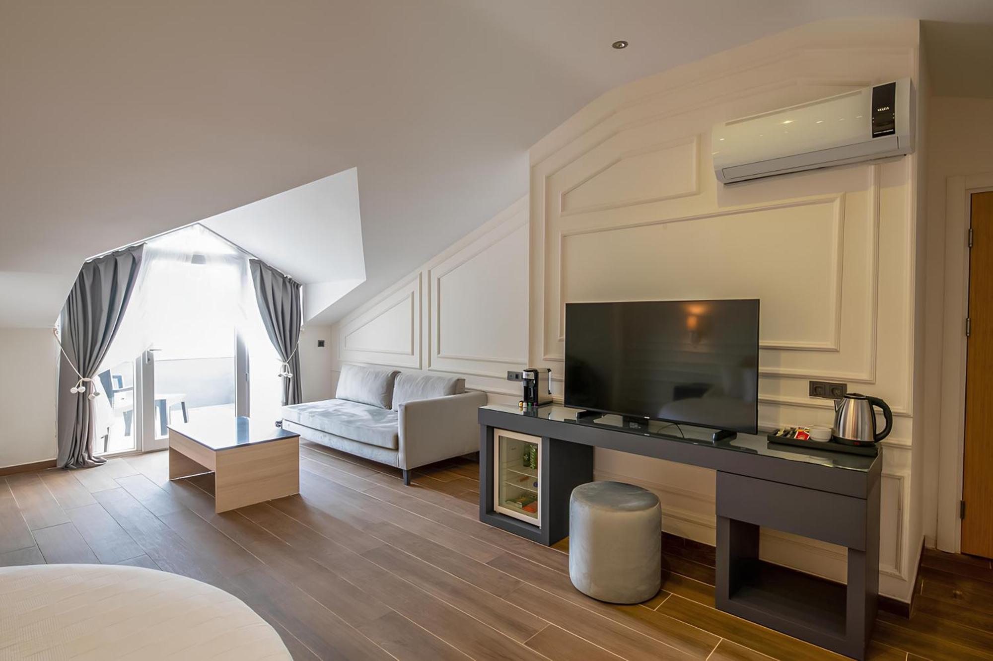 Ramada By Wyndham Fethiye Adult Only 4*