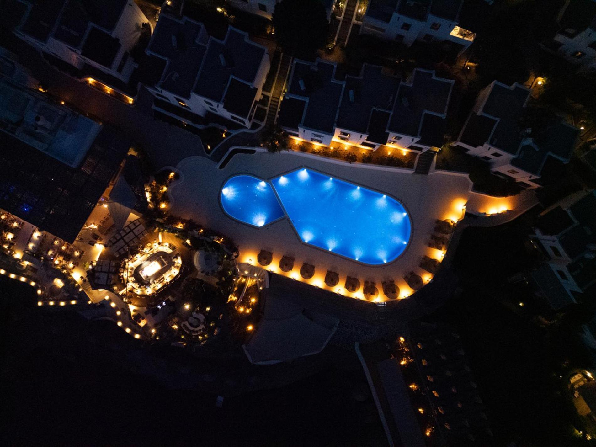 Yaz Hotel